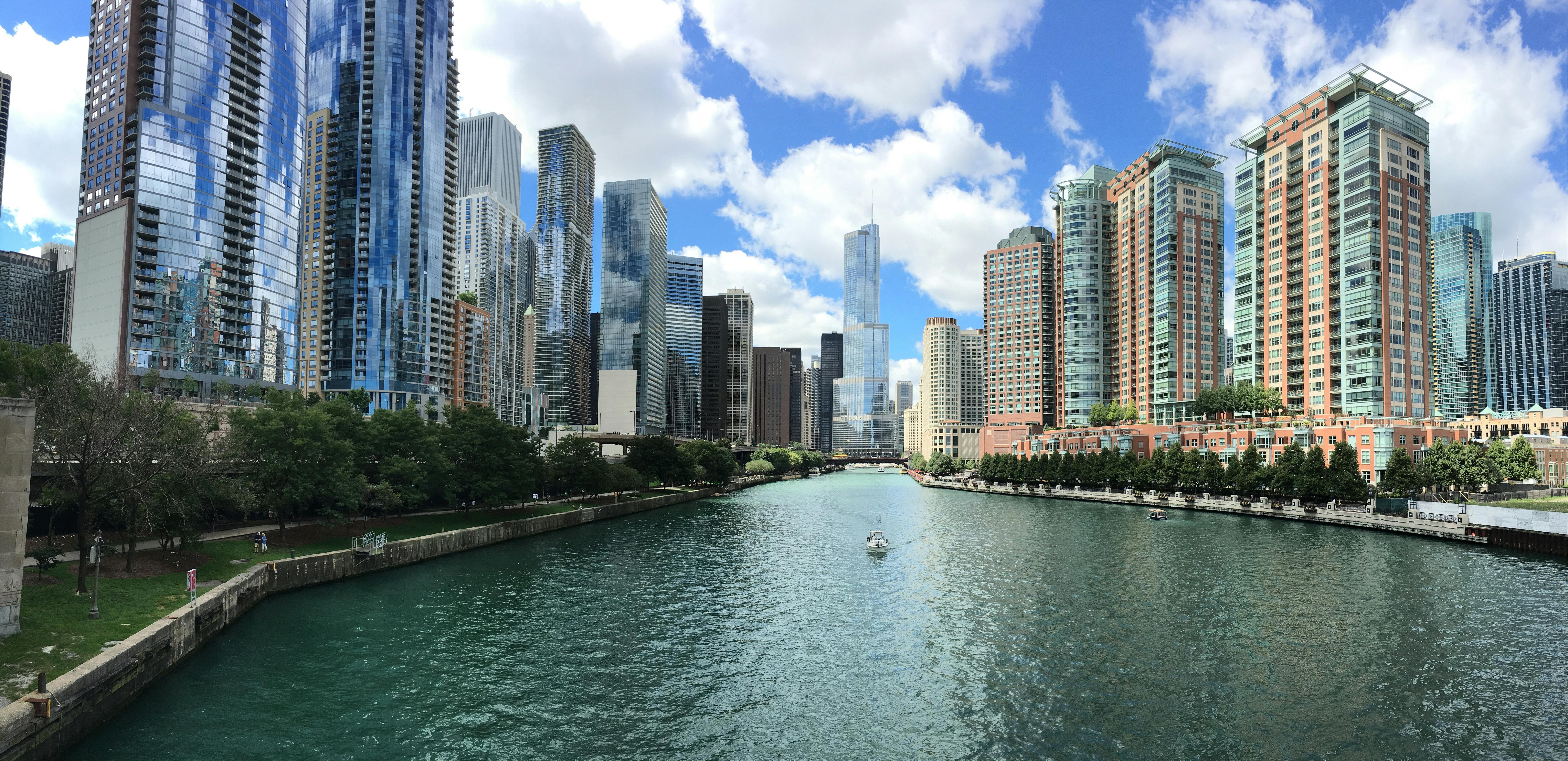 A boat passes through the water in Chicago.
