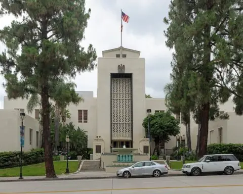 The city hall building in Burbank, California.