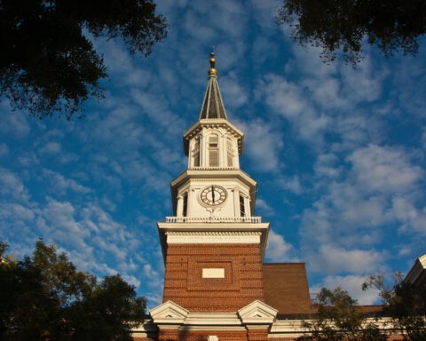 Aleandria's city hall in Virginia.