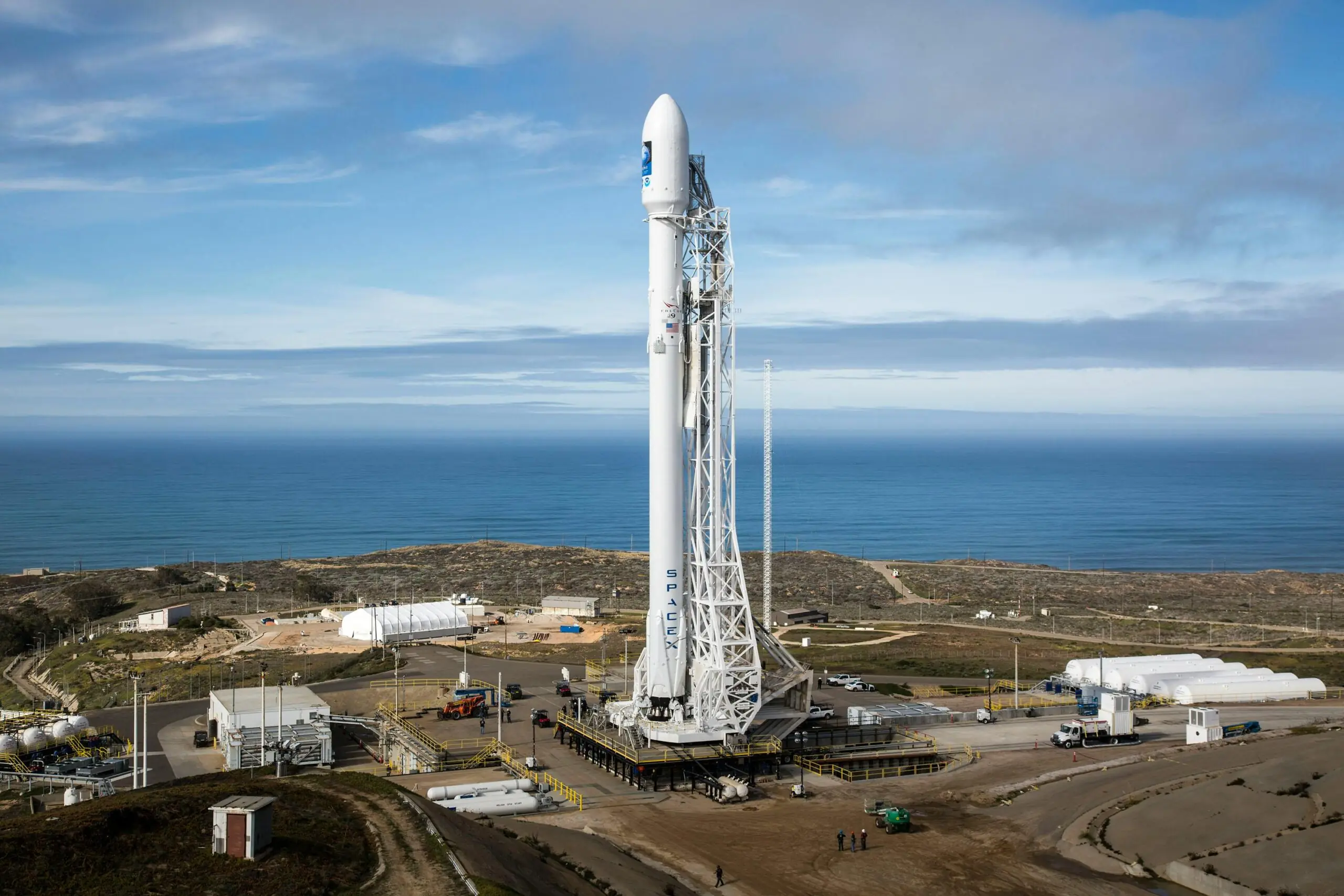 A rocket ship on a launch platform in California.