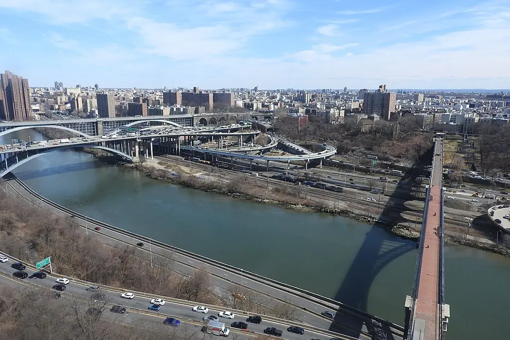 A photo of bridges crossing to the Bronx in New York City from the Highbridge Water Tower.