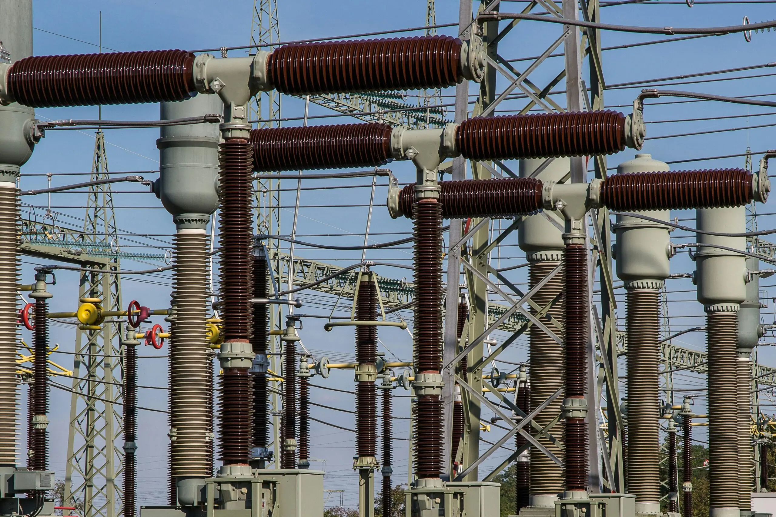 A close up image of an electric transformer.