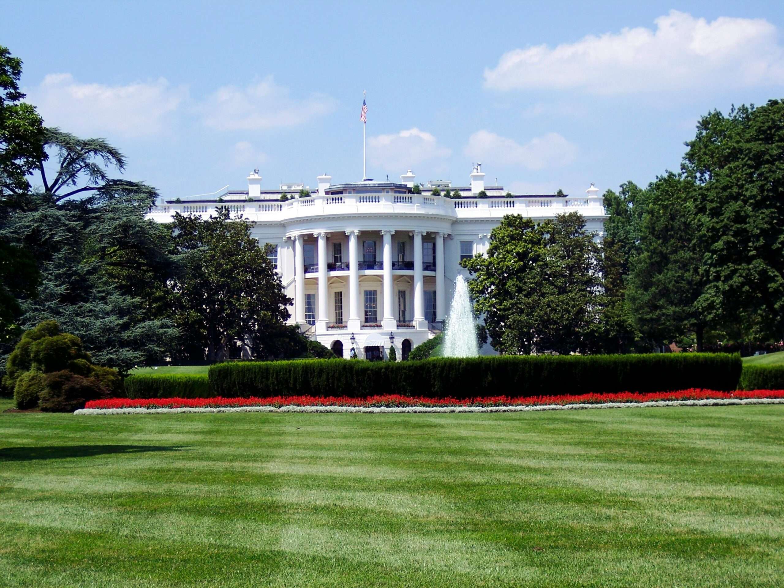 The White House from across the White House Lawn.