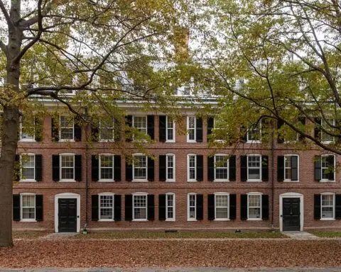 A building on Yale University's campus.