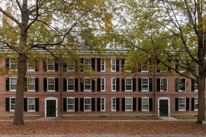 A building on Yale University's campus.
