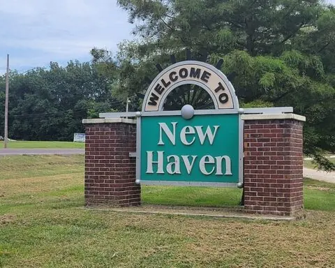 The Welcome to New Haven sign in Connecticut.