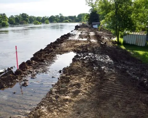 A temporary levee to mitigate floods.