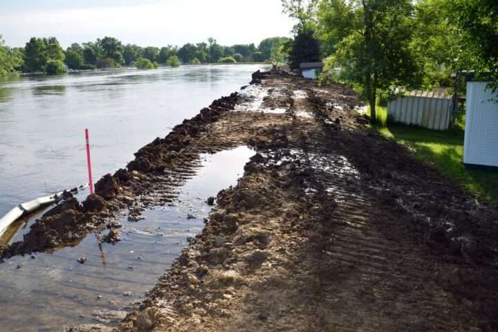 A temporary levee to mitigate floods.