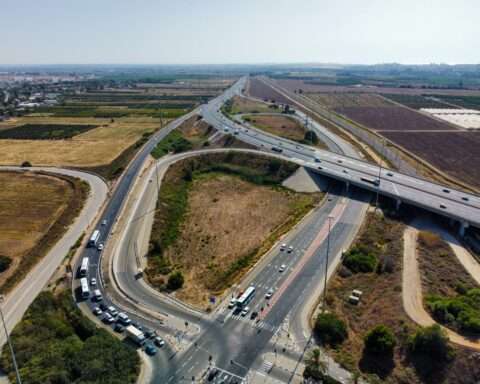 Highway interchange
