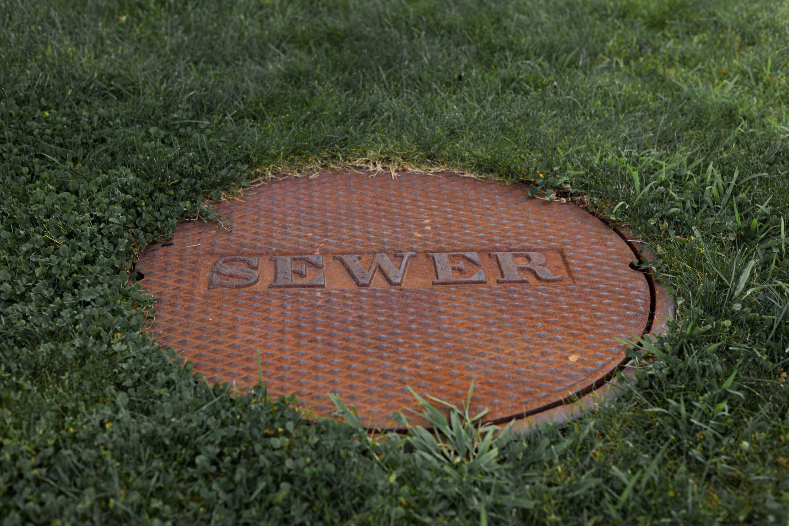 Sewer manhole