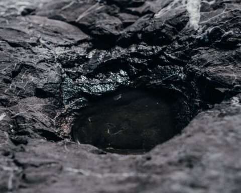 Tar pit